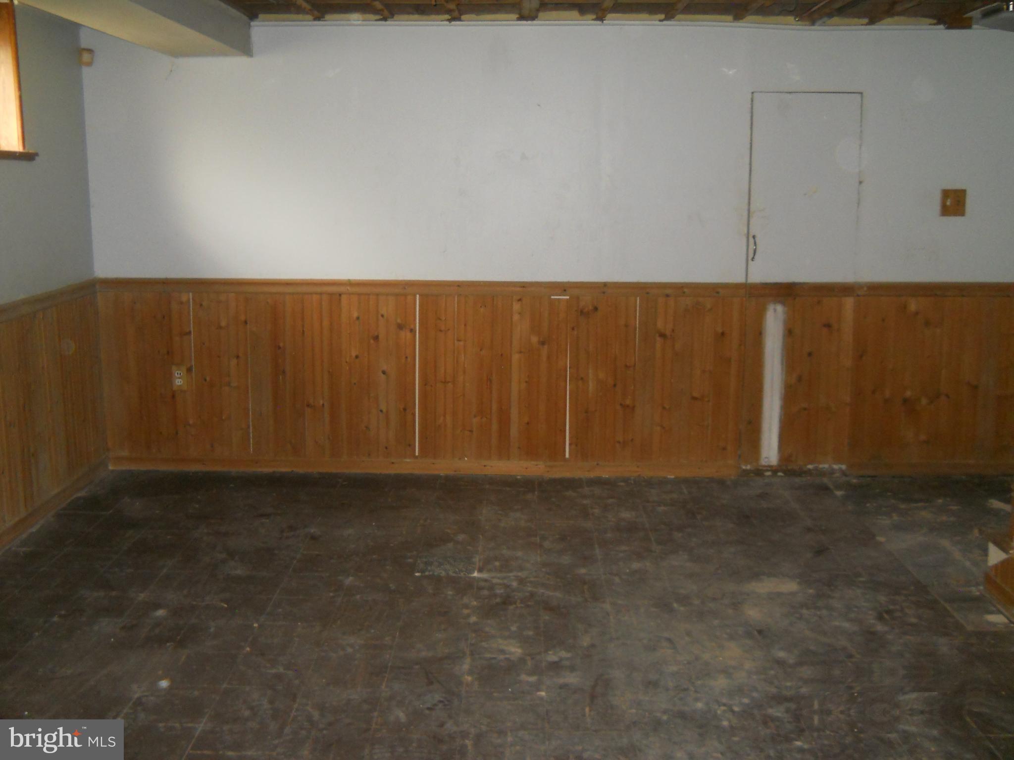 7301 Kirtley Road Baltimore, MD 21224 - Photo 10 of 14 Front of basement