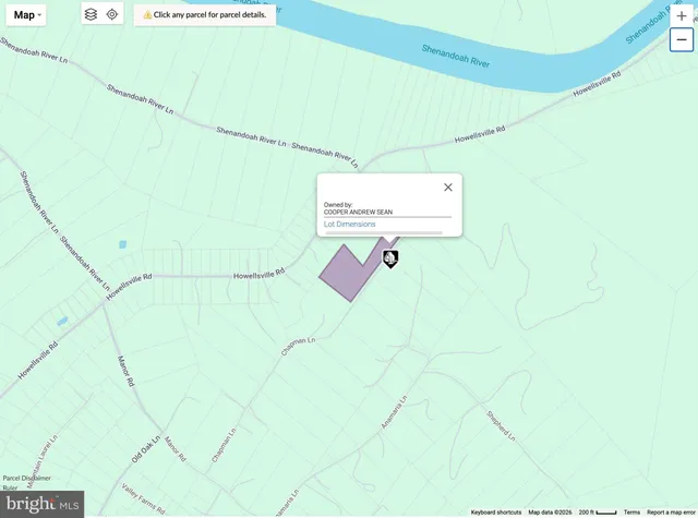 a sign that is on a brick wall