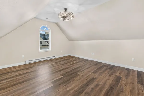 $374,900 | 1820 Horseshoe Lane, Unit 4231, Slinger, WI 53086