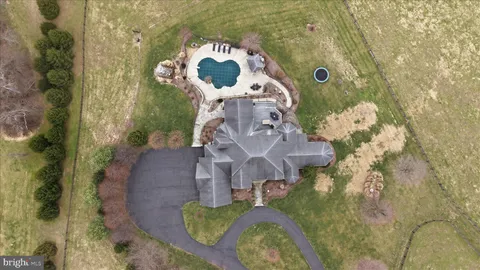 $2,899,000 | 16076 Berlin Turnpike, Purcellville, VA 20132