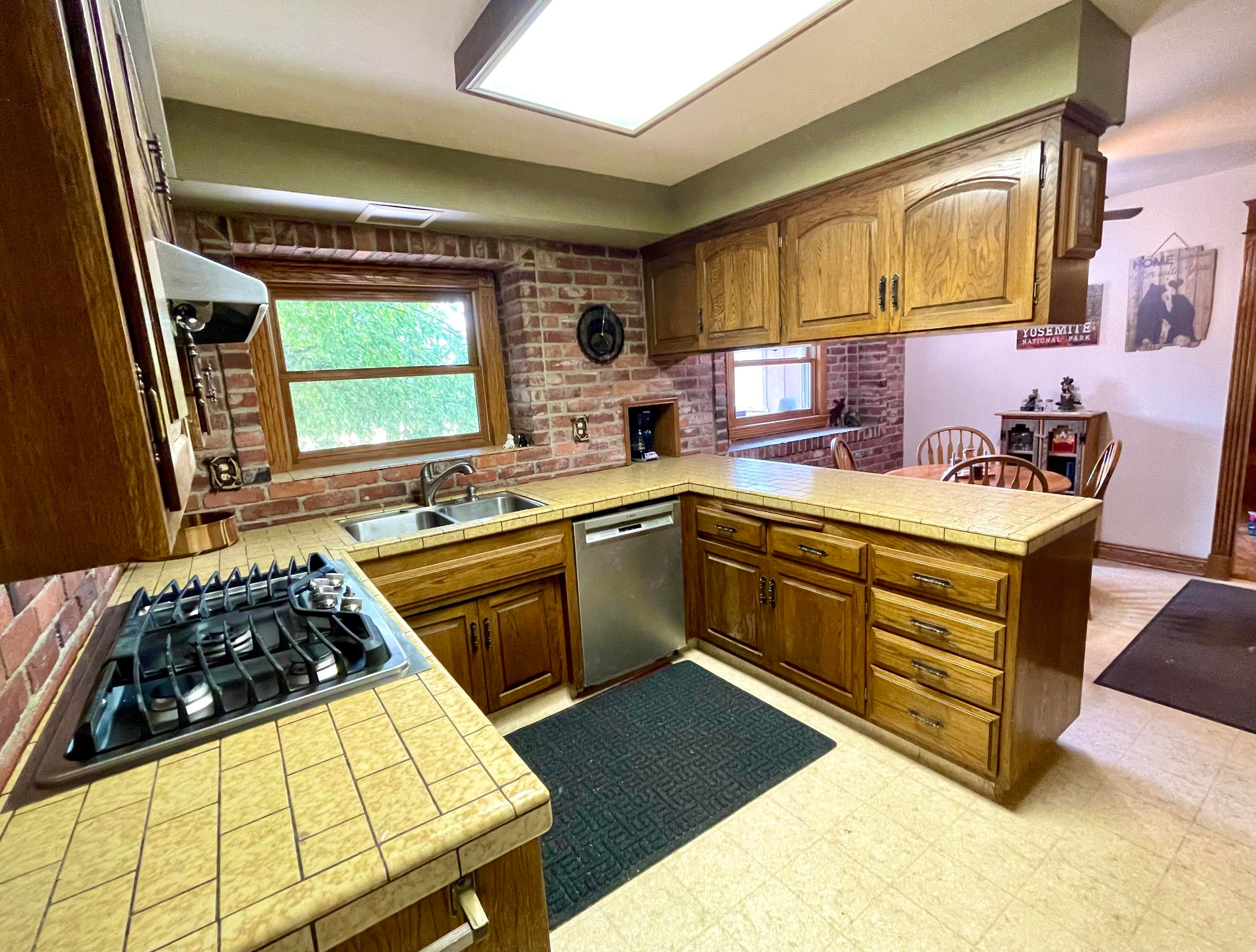 7322 Reeder Road Klamath Falls, OR 97603 - Photo 14 of 37 BD3D32F1-77CD-4392-B5CE-4B5C2EB95117