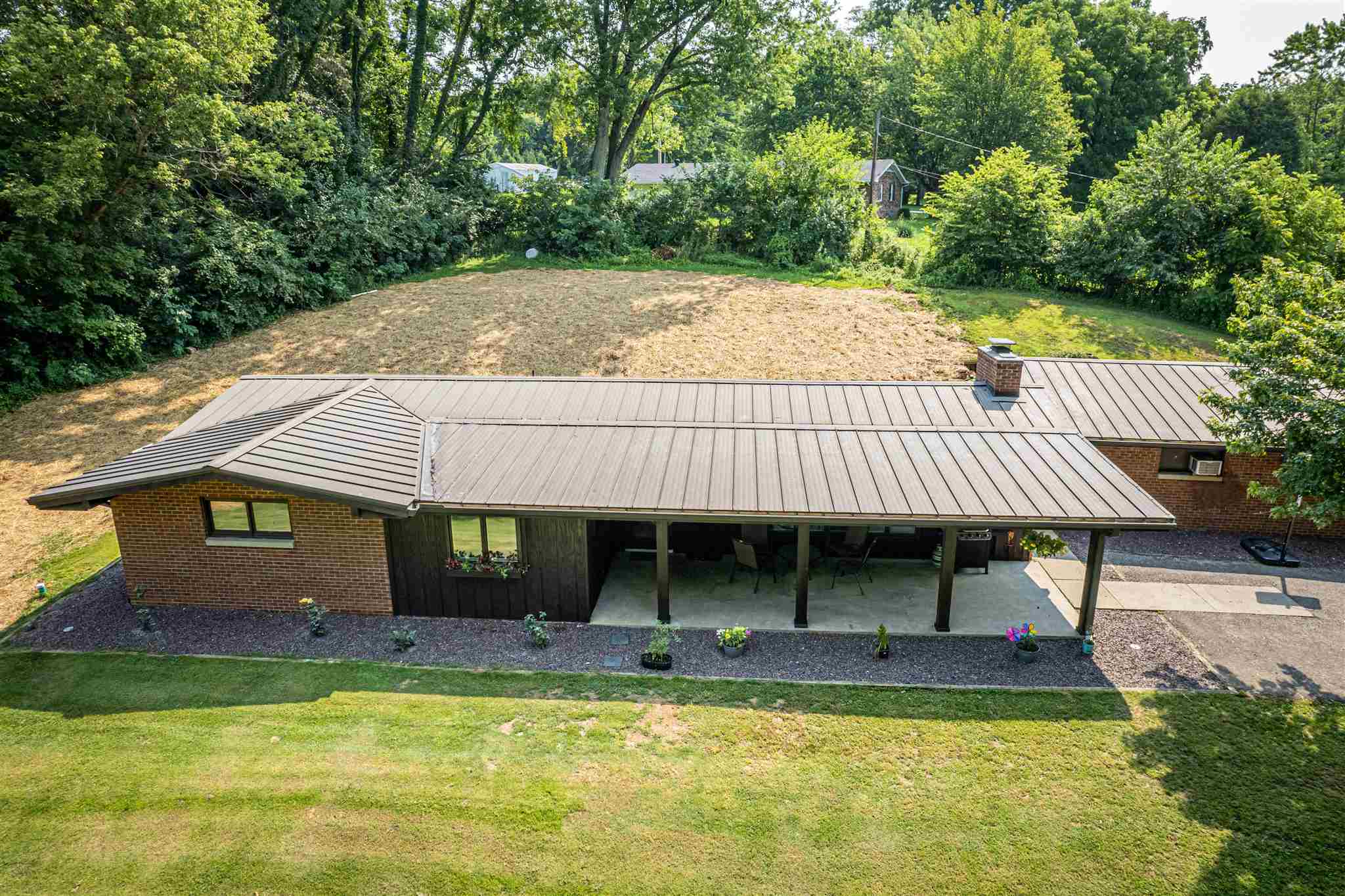 1542 Outer Lake Road Princeton, IN 47670 - Photo 3 of 36 Gallery Image 3