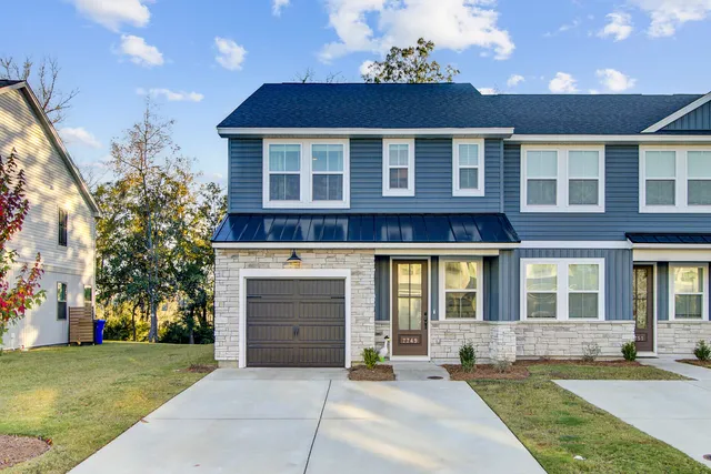 $399,000 | 7749 Park Gate Drive, North Charleston, SC 29418