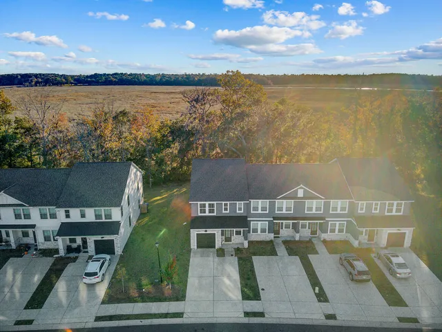 $399,000 | 7749 Park Gate Drive, North Charleston, SC 29418