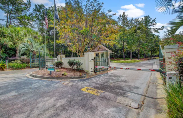 $399,000 | 7749 Park Gate Drive, North Charleston, SC 29418