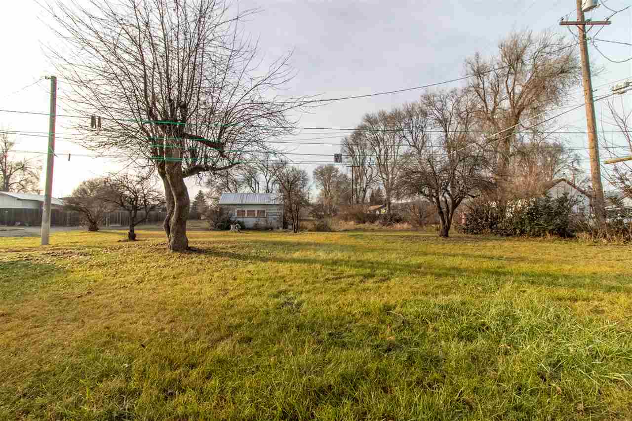 4313 North Adams Road Spokane Valley, WA 99216 - Photo 14 of 17