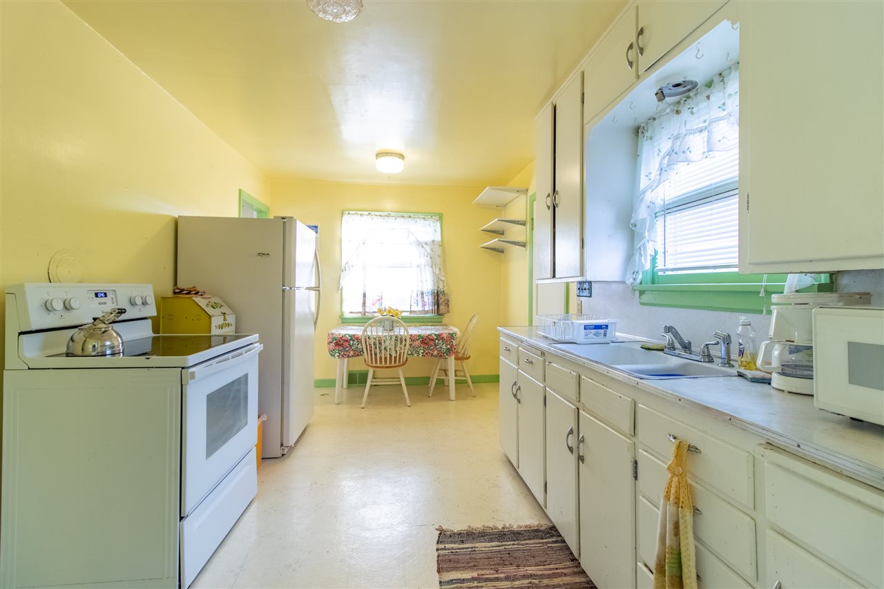 4313 North Adams Road Spokane Valley, WA 99216 - Photo 4 of 17