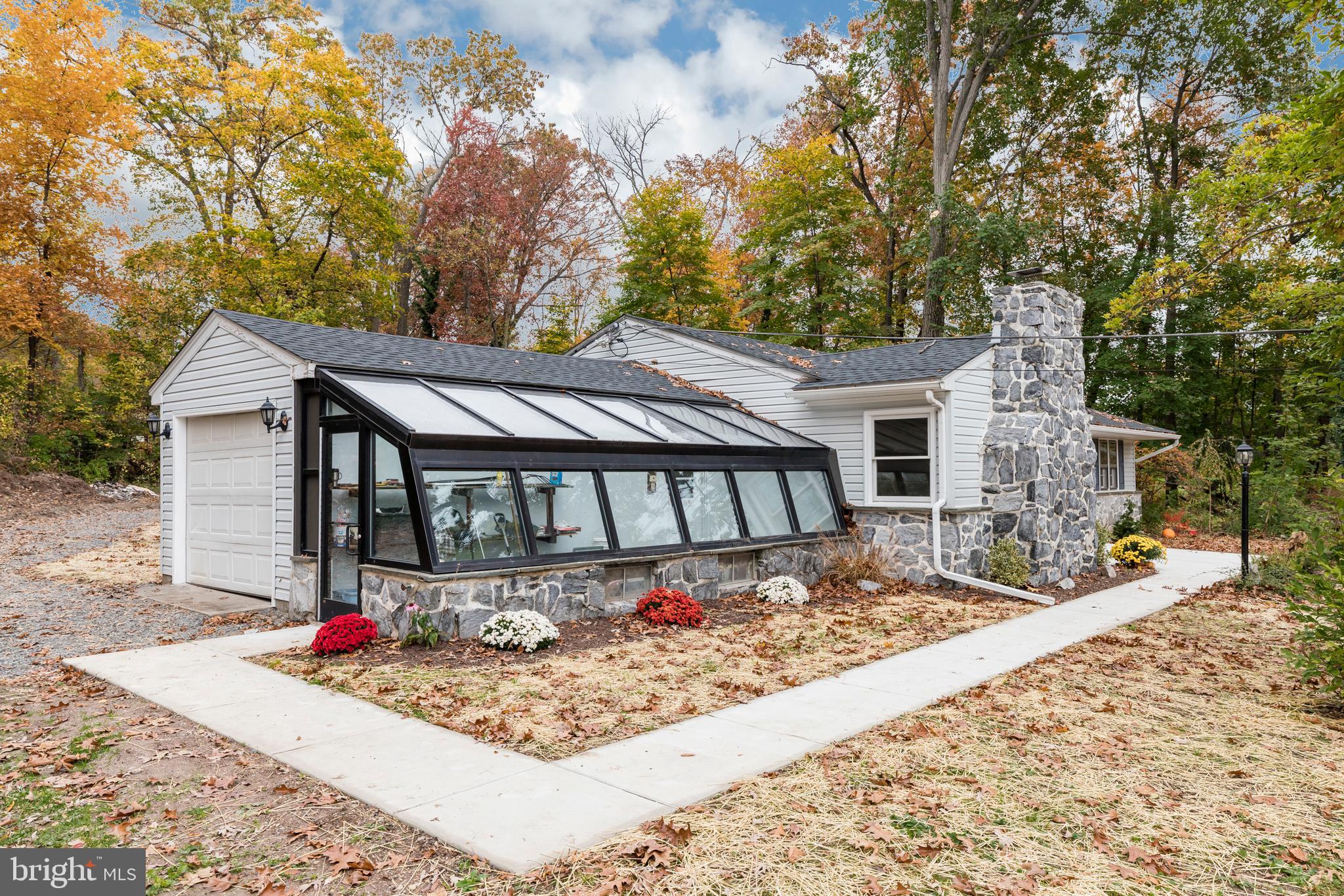 311 Sheeder Road Phoenixville, PA 19460 - Photo 3 of 23 Gallery Image 3
