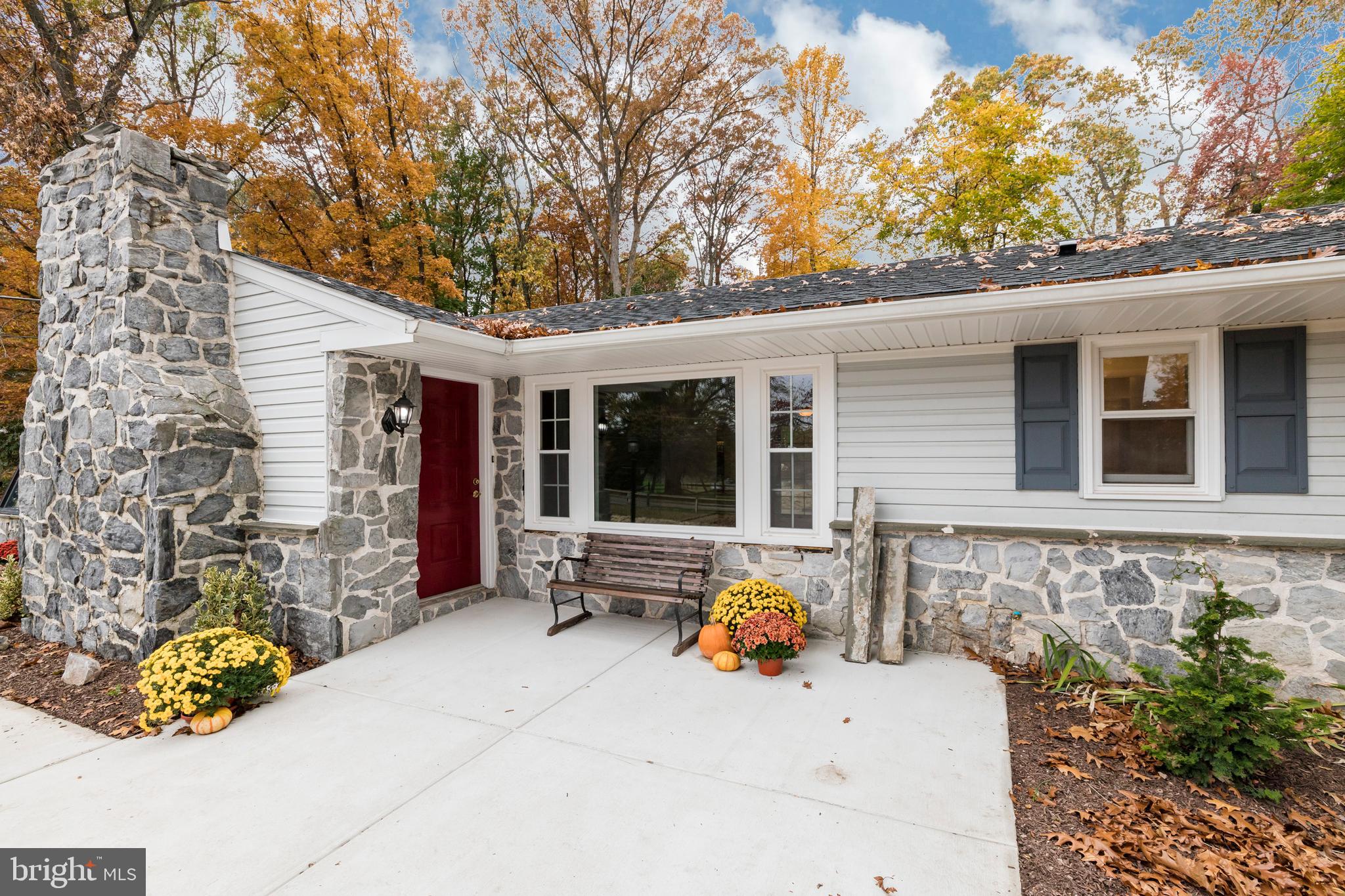 311 Sheeder Road Phoenixville, PA 19460 - Photo 4 of 23 Gallery Image 4