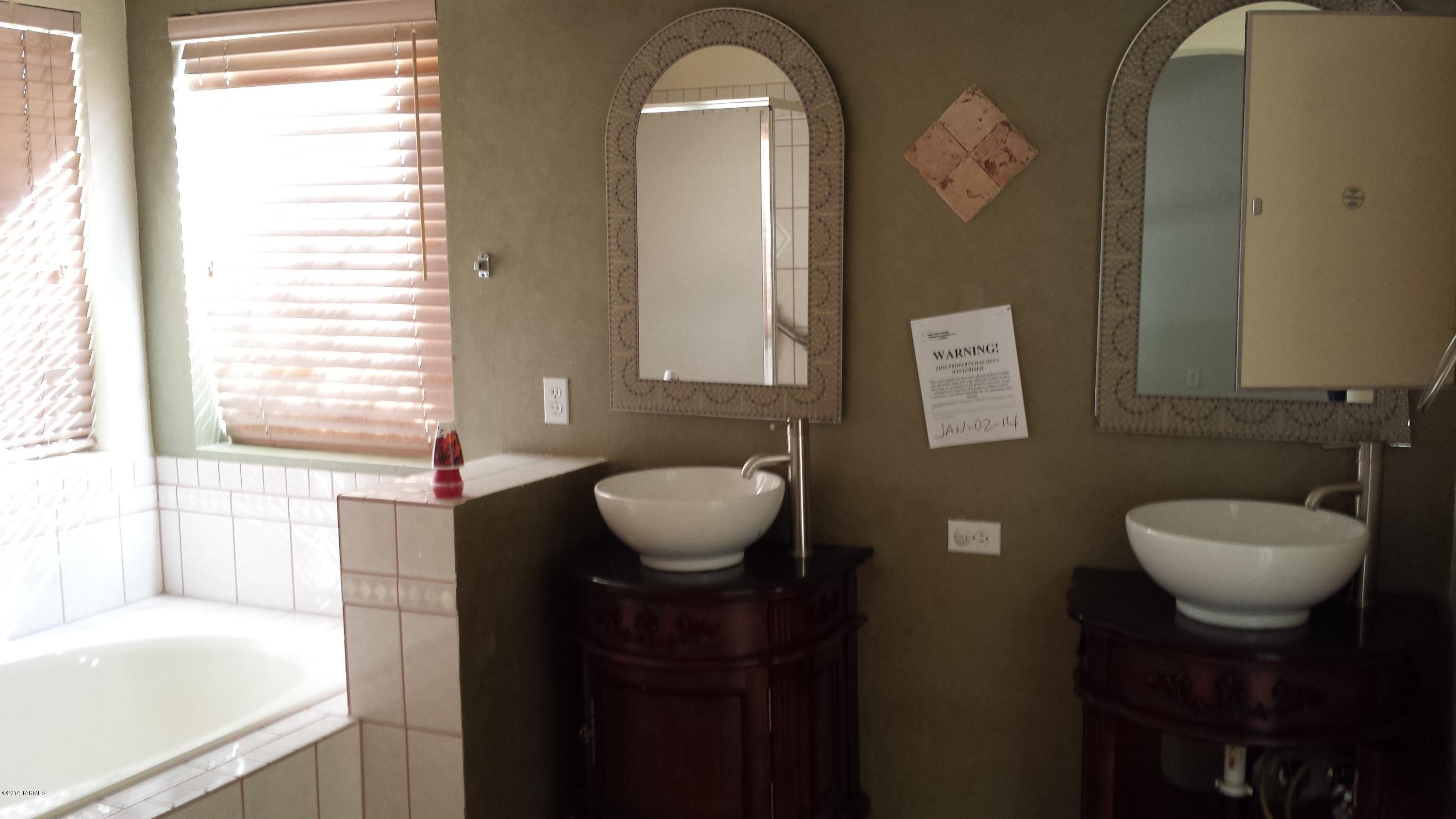 8174 North Plantation Place Tucson, AZ 85741 - Photo 17 of 24