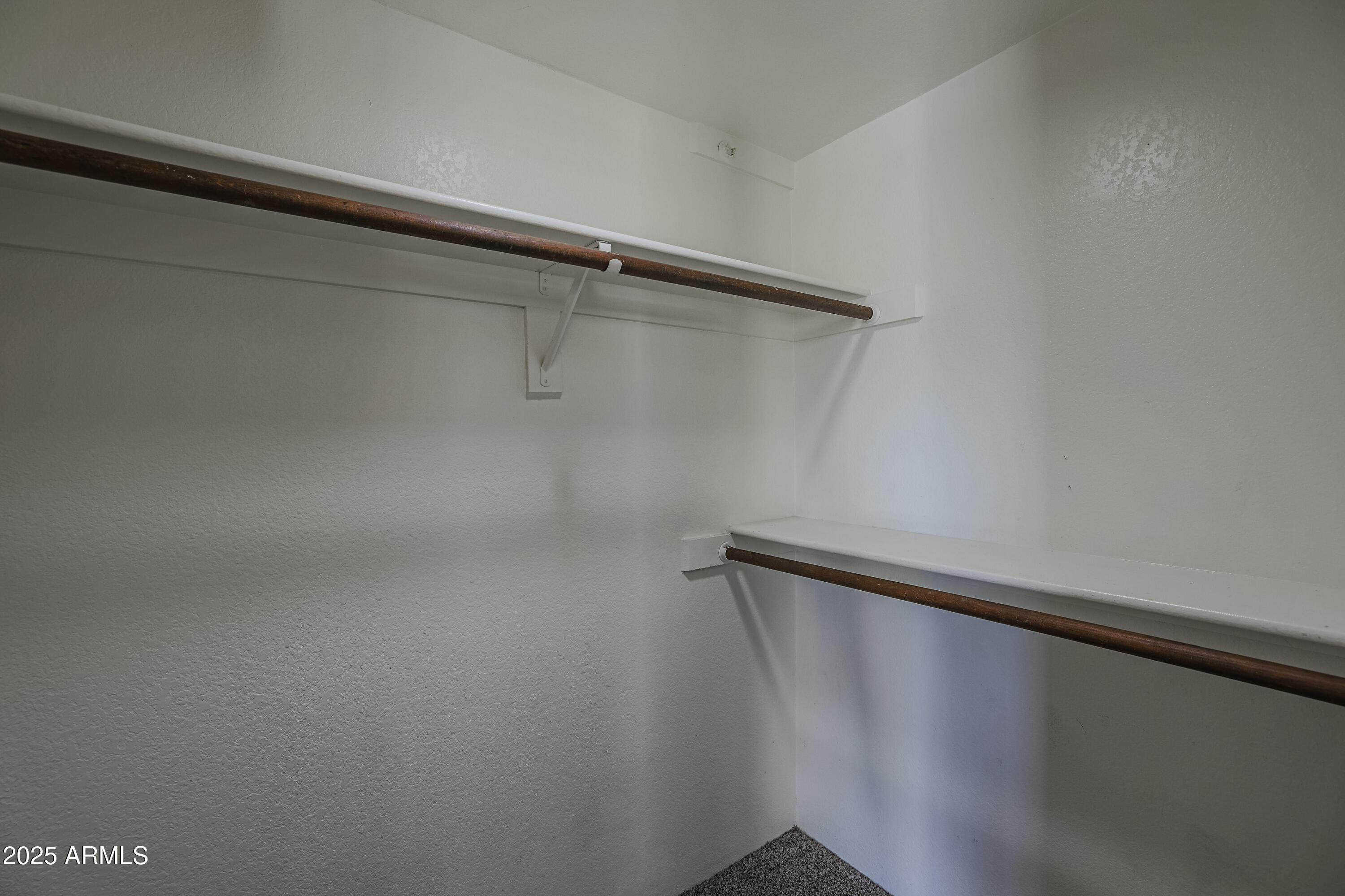 10410 North Cave Creek Road, Unit 2220 Phoenix, AZ 85020 - Photo 20 of 33 a close view of shower