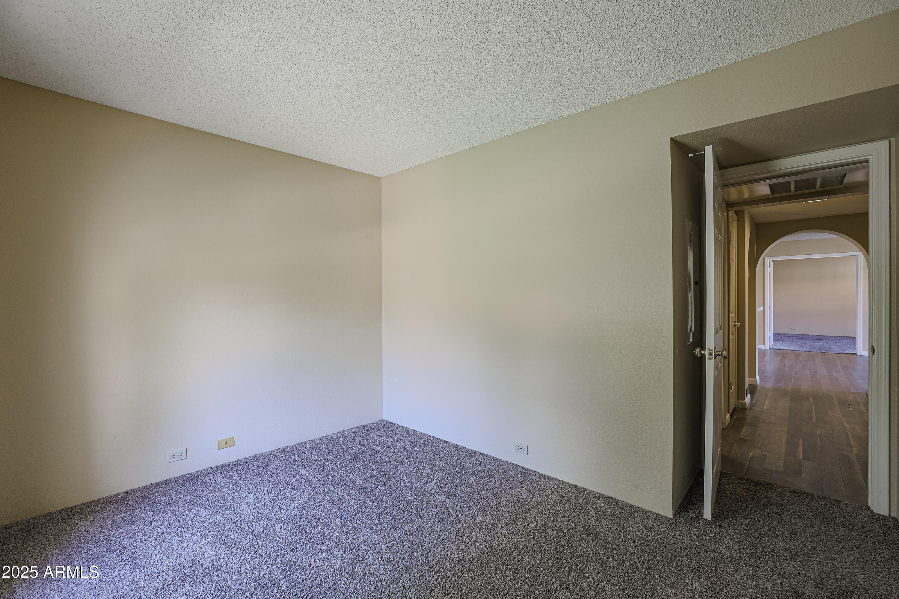 10410 North Cave Creek Road, Unit 2220 Phoenix, AZ 85020 - Photo 23 of 33 a view of empty room