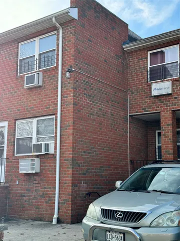 $2,600 | 13806 219th Street, Unit 2 | Laurelton
