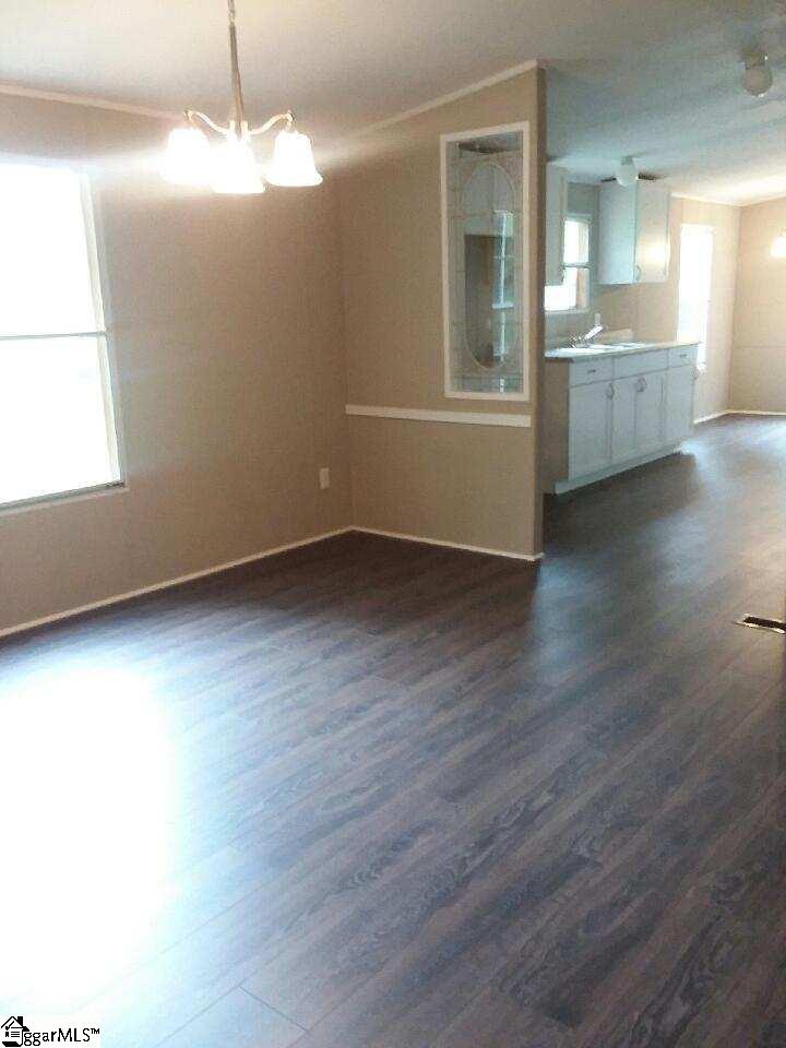 609 State Rd S-39-226 Pickens, SC 29671 - Photo 3 of 9
