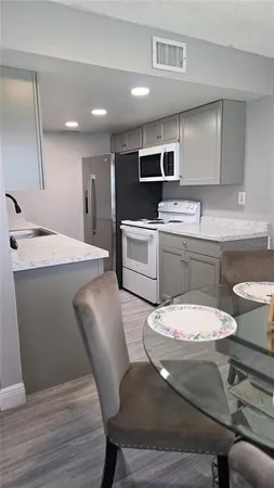 $195,000 | 1006 North Plantation Drive, Unit F9, Kissimmee, FL 34741