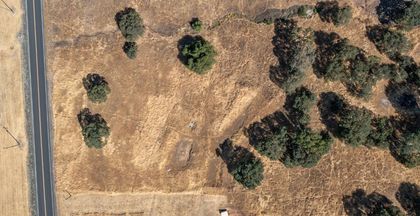 3669 Little John Road, Unit 1 Copperopolis, CA 95228 - Photo 5 of 20 Septic installed but not finalled. Buyer should investigate.