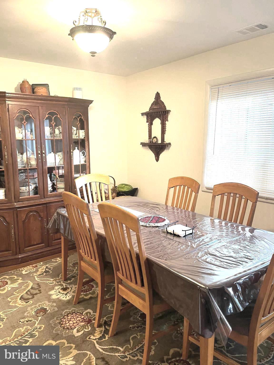 123 Willow Place Sterling, VA 20164 - Photo 12 of 31 Formal Dining Room