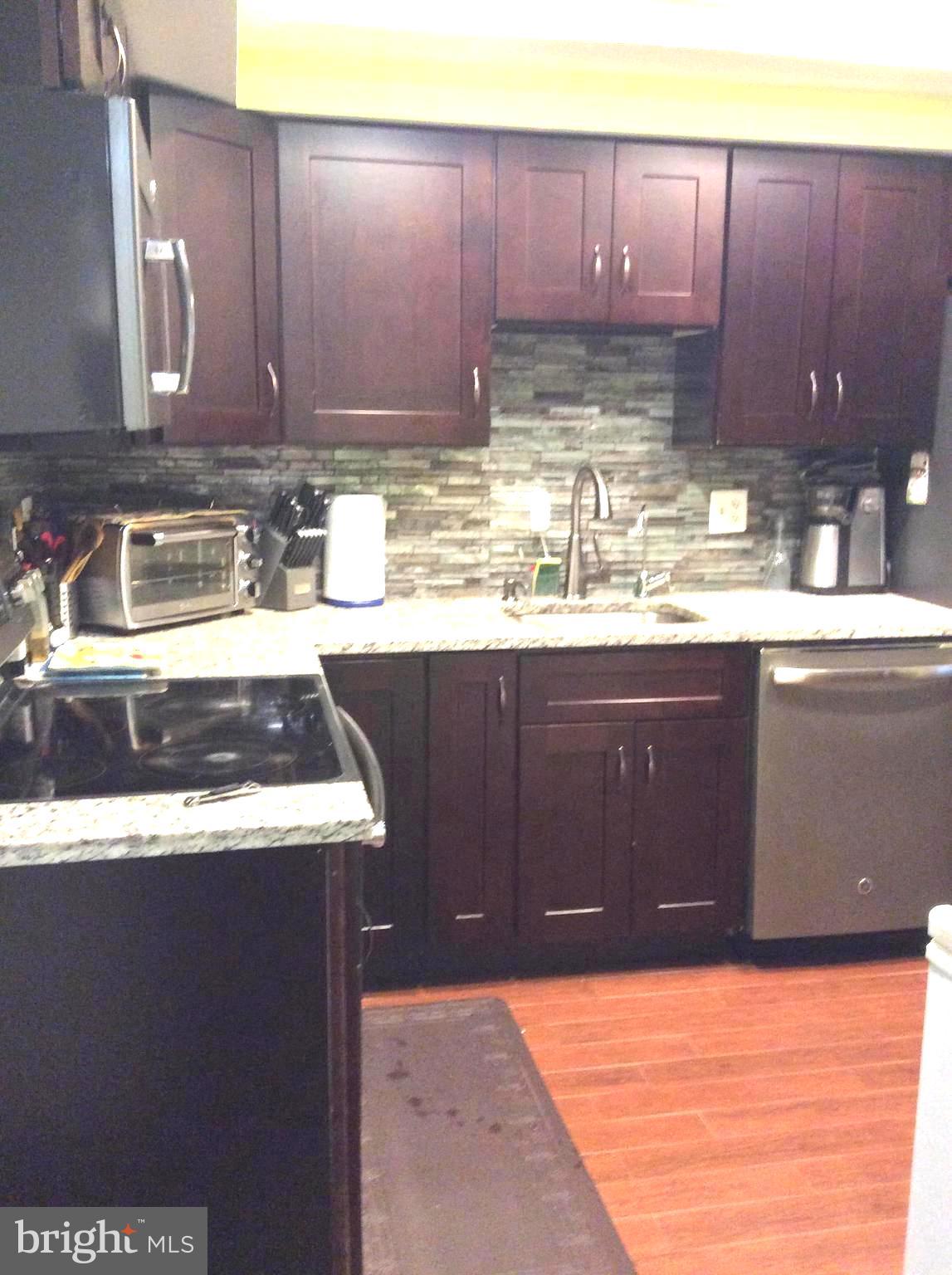 123 Willow Place Sterling, VA 20164 - Photo 13 of 31 Updated Kitchen with Granite Counter Tops