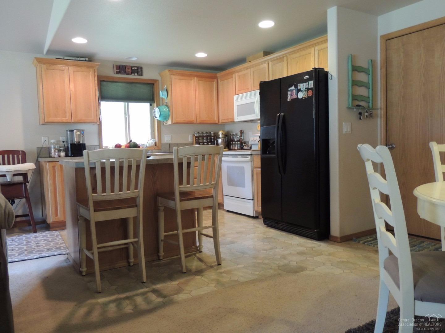 17220 Jacinto Road Bend, OR 97707 - Photo 6 of 20 Additional Photo