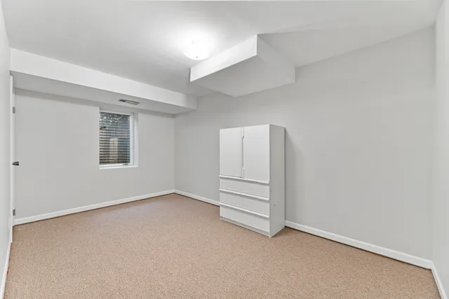 a view of a livingroom with furniture