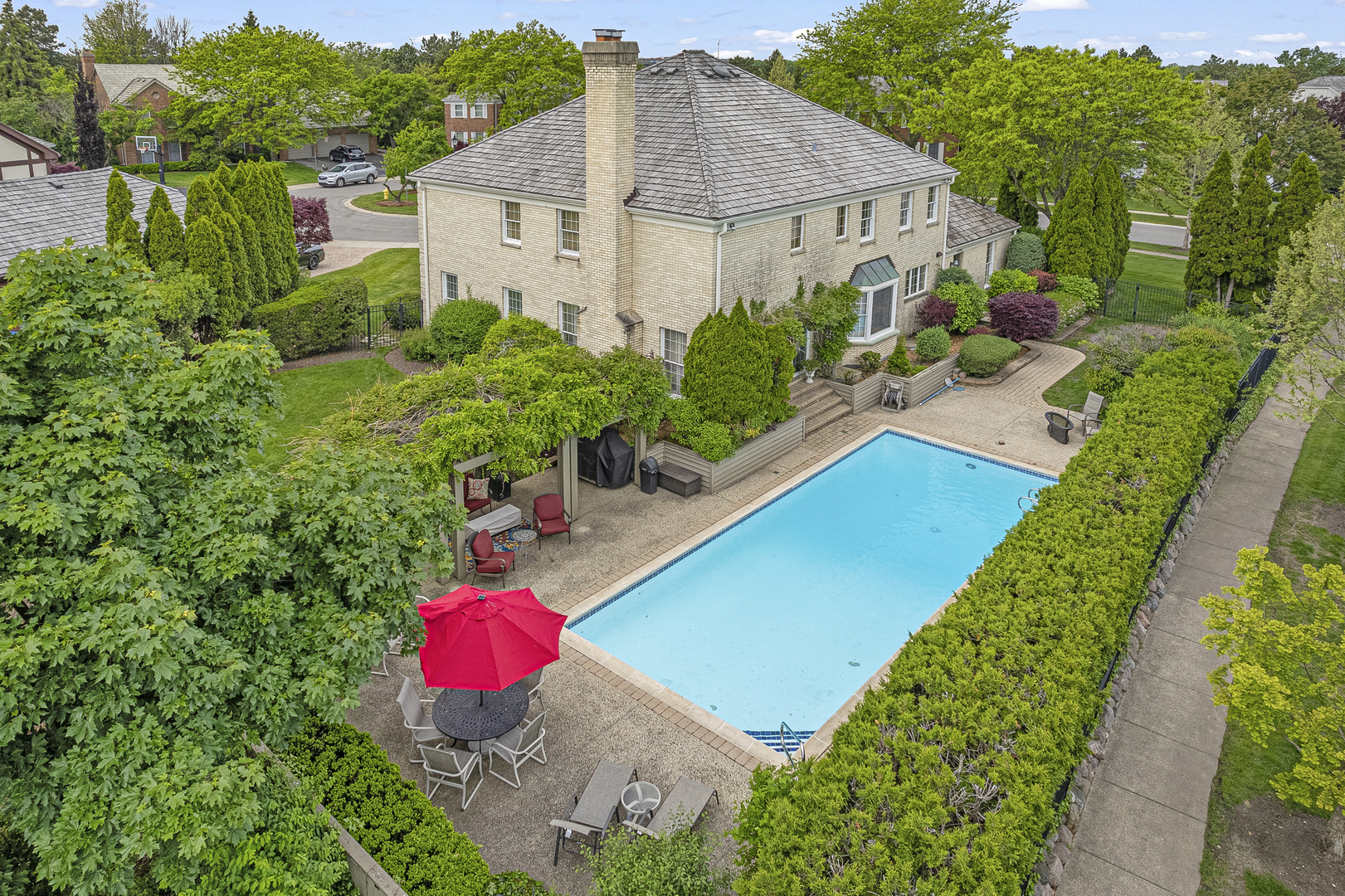 2308 Indian Ridge Drive Glenview, IL 60026 - Photo 46 of 60 a aerial view of a house