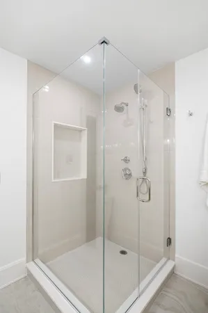 $1,229,000 | 132-134 Elm Street, Unit 132, Marblehead, MA 01945