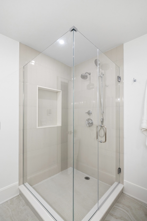 132-134 Elm Street, Unit 132 Marblehead, MA 01945 - Photo 18 of 32
