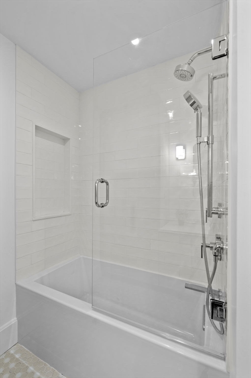 132-134 Elm Street, Unit 132 Marblehead, MA 01945 - Photo 25 of 32