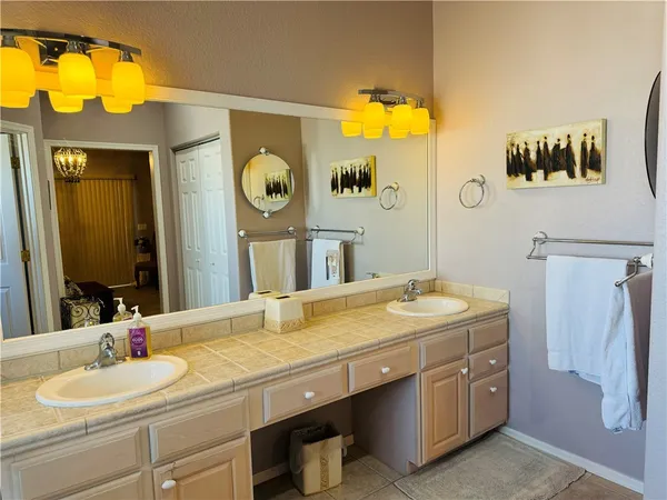 $2,200 | 2057 Sandtrap Lane, Fort Mohave, AZ 86426