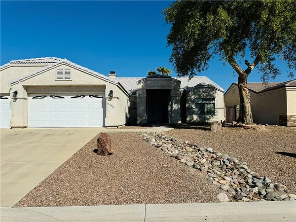 $2,200 | 2057 Sandtrap Lane, Fort Mohave, AZ 86426
