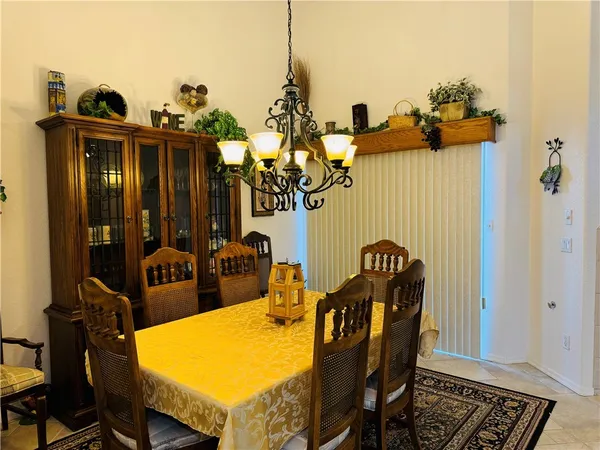 $2,200 | 2057 Sandtrap Lane, Fort Mohave, AZ 86426