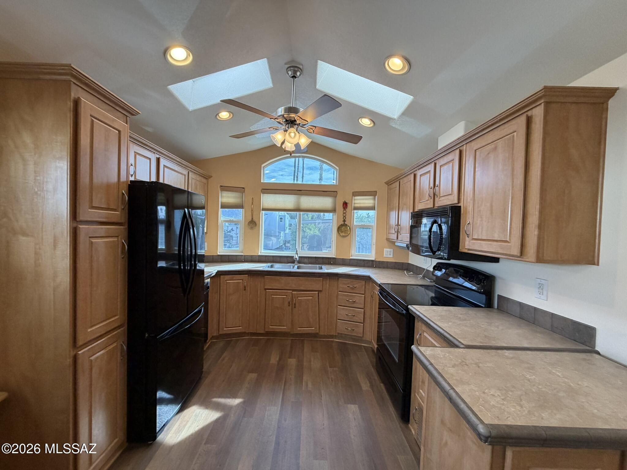 3100 South Kinney Road, Unit 215 Tucson, AZ 85713 - Photo 7 of 28