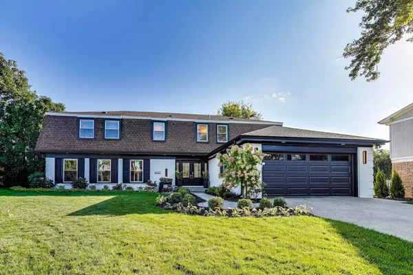 $1,224,000 | 4003 Yorkshire Lane, Northbrook, IL 60062