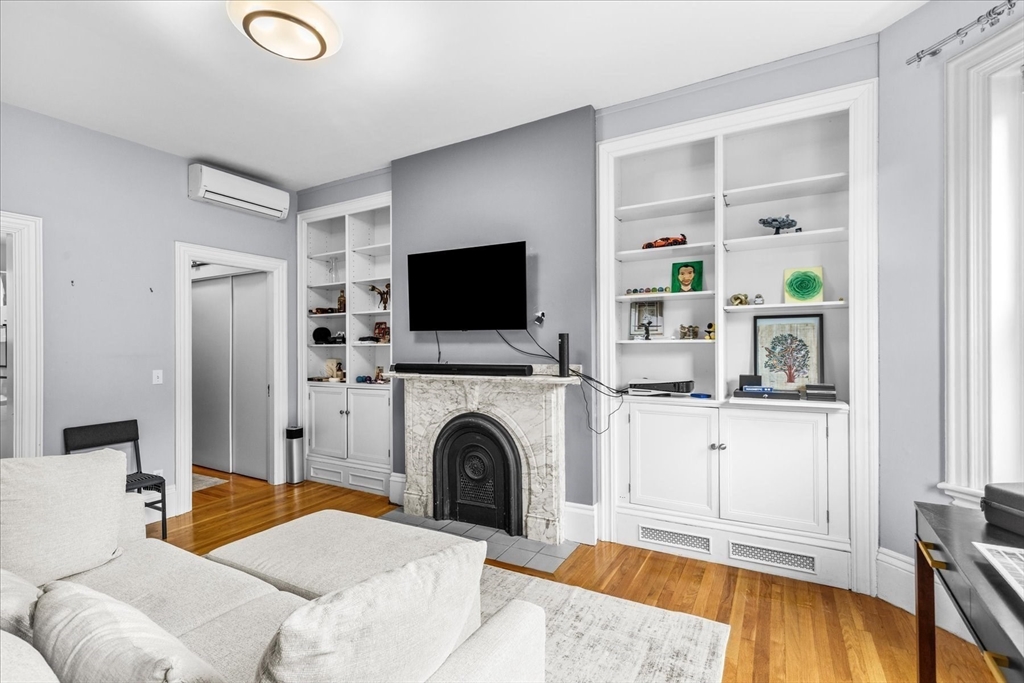 93 Pembroke Street, Unit 2 Boston, MA 02118 - Photo 2 of 14