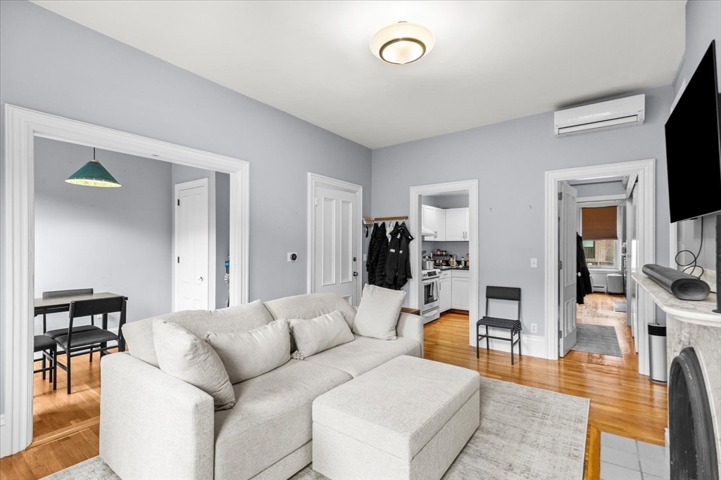 93 Pembroke Street, Unit 2 Boston, MA 02118 - Photo 5 of 14
