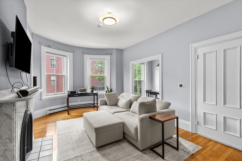 93 Pembroke Street, Unit 2 Boston, MA 02118 - Photo 7 of 14