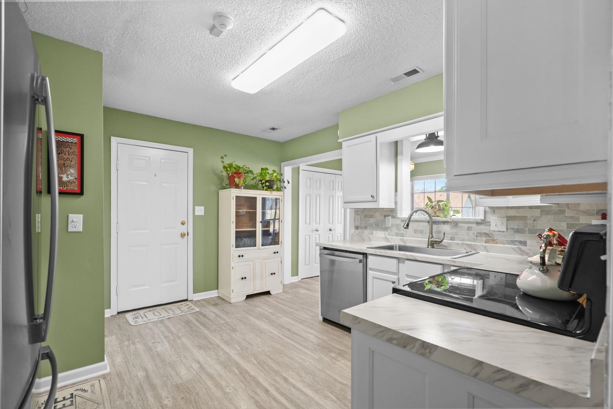 1109 Fox Sparrow Drive Murrells Inlet, SC 29576 - Photo 6 of 34