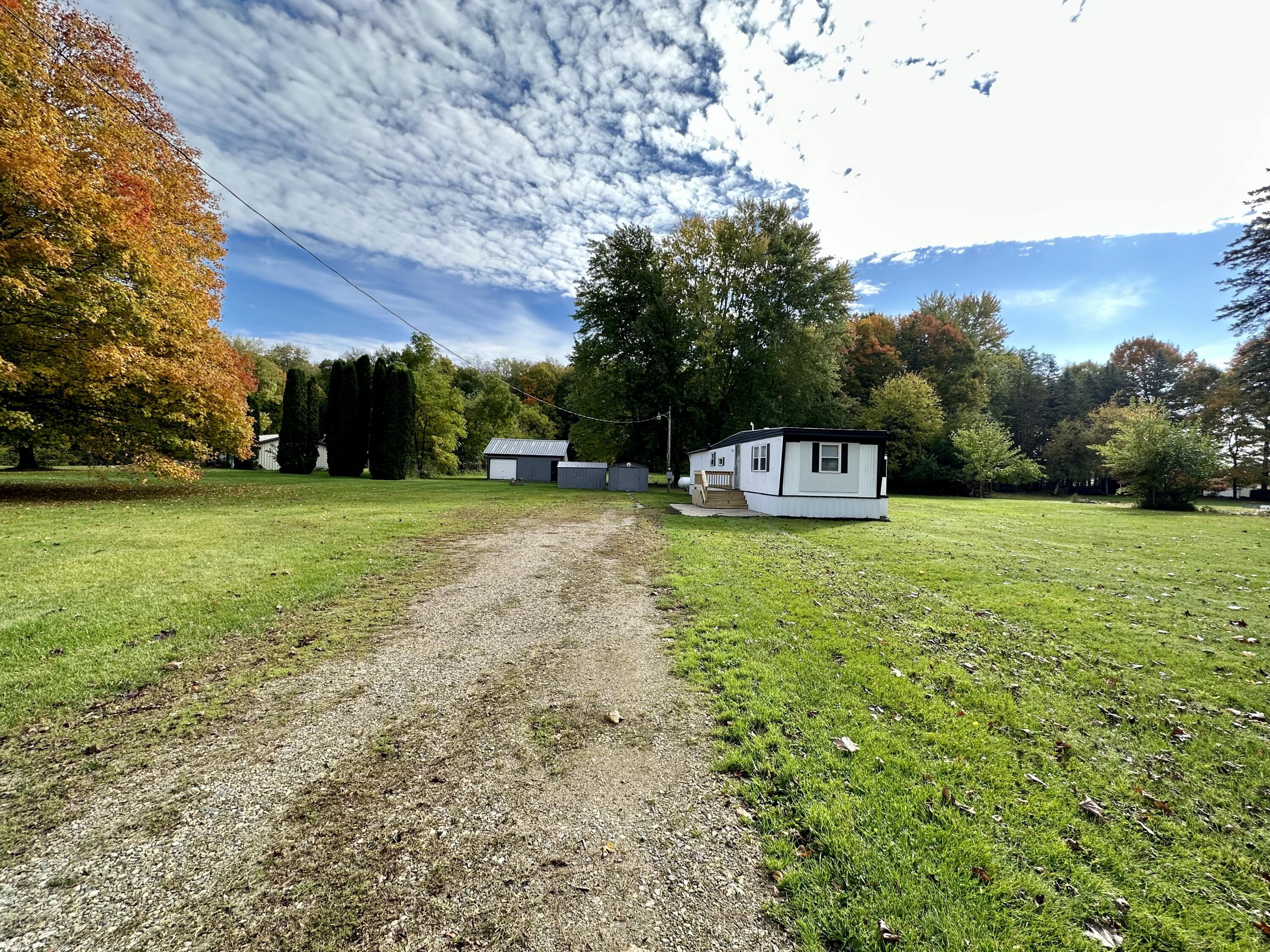 1181 North Marshall Road Tekonsha, MI 49092 - Photo 18 of 20 IMG_9976