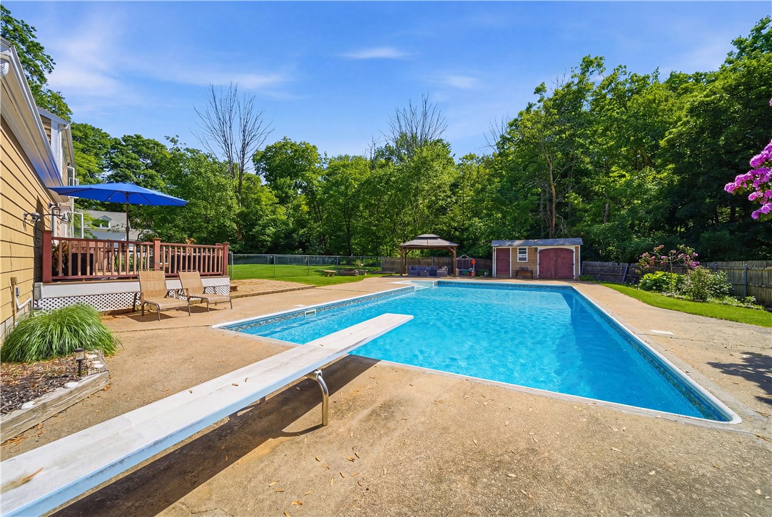 652 Old Post Road North Attleboro, MA 02760 - Photo 32 of 41