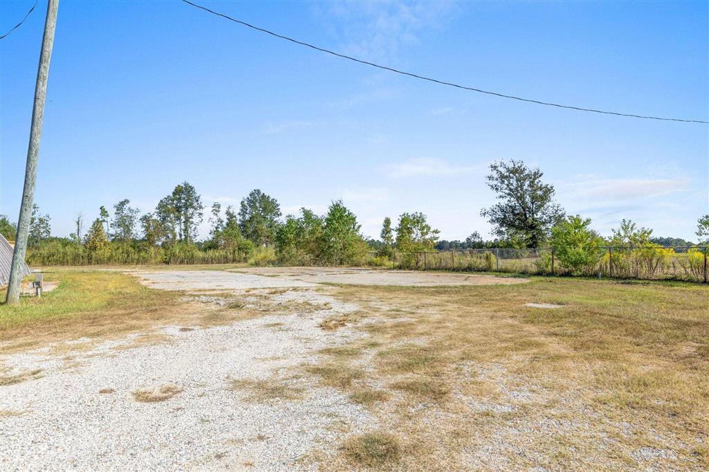 1124 Dunn Ferry Road Sulphur, LA 70663 - Photo 2 of 13 Gallery Image 2