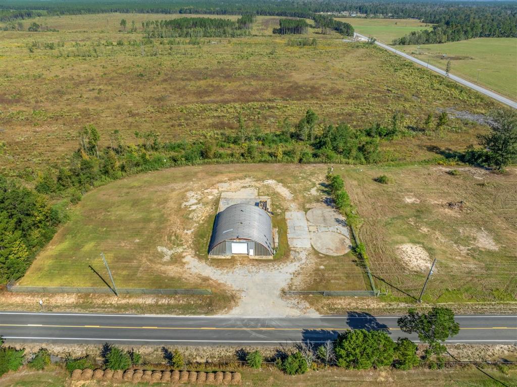 1124 Dunn Ferry Road Sulphur, LA 70663 - Photo 9 of 13 Gallery Image 9