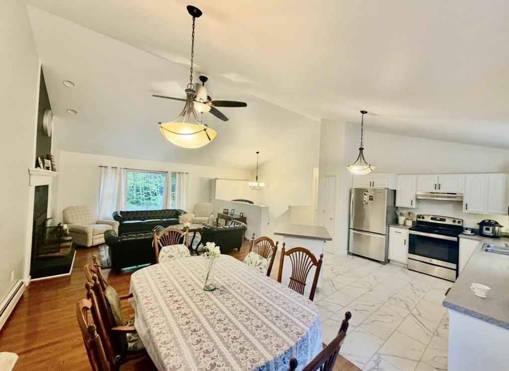 276 New Sherborn Road Athol, MA 01331 - Photo 3 of 35