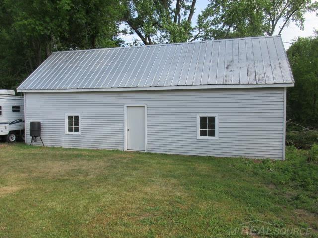 3155 Applegate Road Applegate, MI 48401 - Photo 3 of 36
