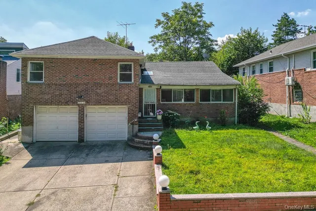 $1,460,000 | 222-60 Birmington Parkway | Bayside