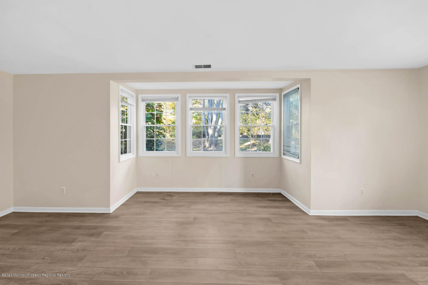 800 Navesink River Road Rumson, NJ 07760 - Photo 13 of 34 800 Navesink River Rd Rumson-large-013-0