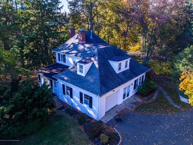 $3,950 | 800 Navesink River Road, Rumson, NJ 07760