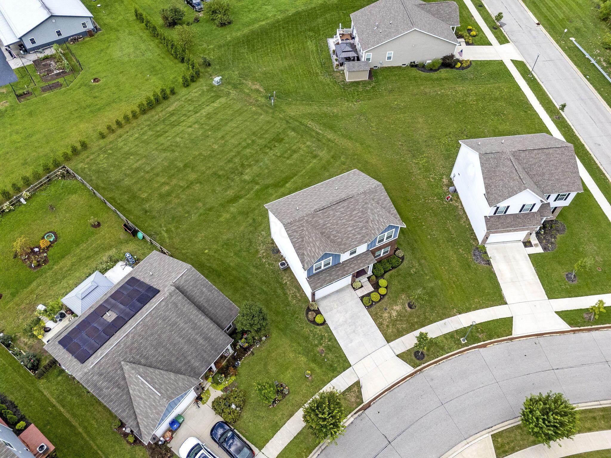406 Randall Road Delaware, OH 43015 - Photo 40 of 46 64-web-or-mls-DJI_20260820124002_0234_D