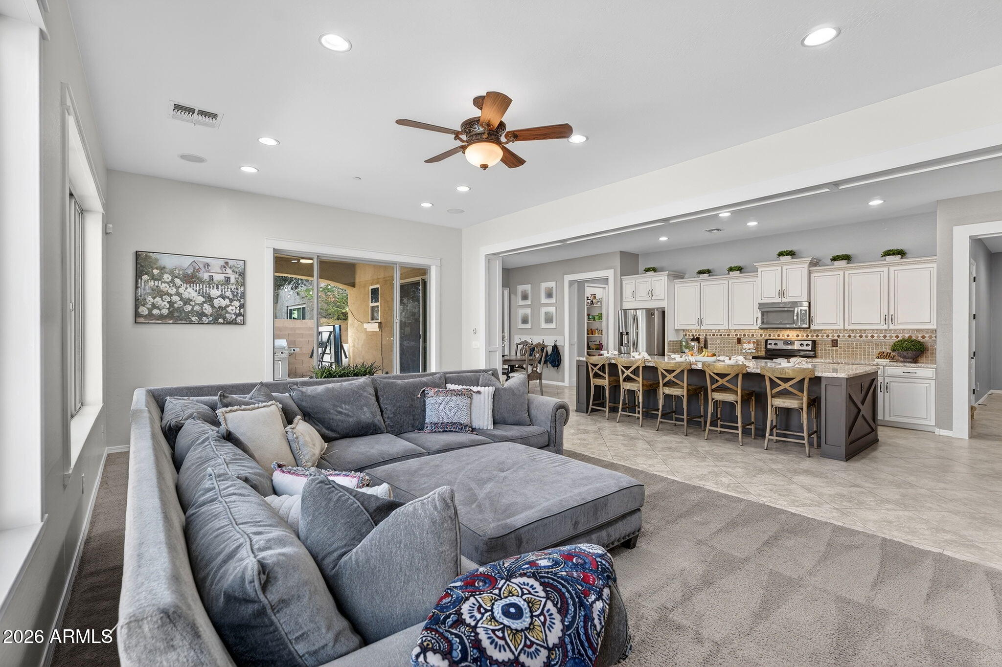 2926 East Wyatt Way Gilbert, AZ 85297 - Photo 11 of 71 12-web-or-mls-24 Wyatt Way