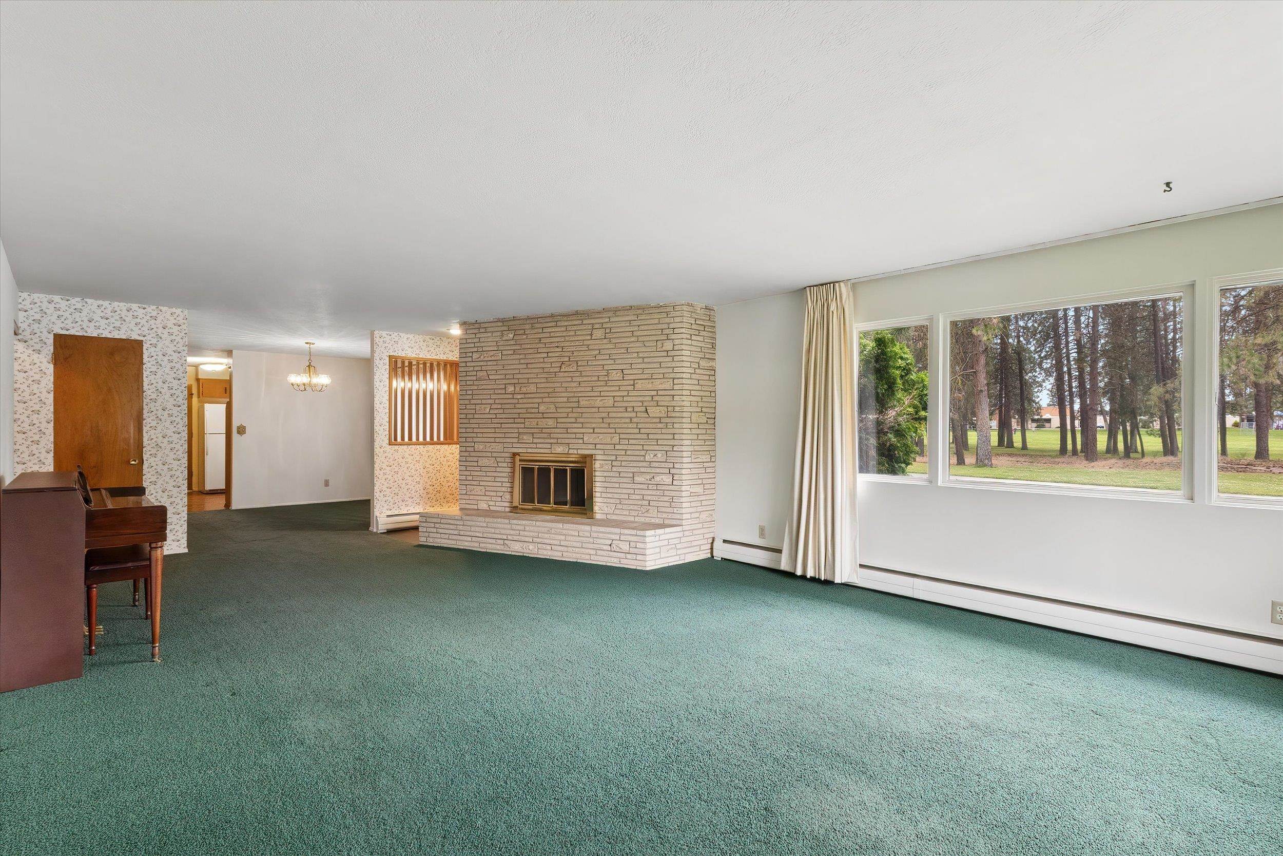 7018 North Fleming Street Spokane, WA 99208 - Photo 4 of 50