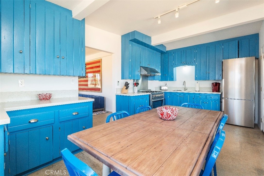 55628 Eureka Road Yucca Valley, CA 92284 - Photo 17 of 36